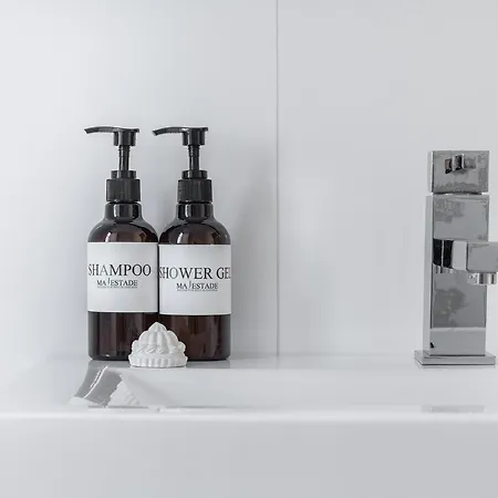 Majestade Alojamento de Acomodação e Pequeno-almoço 3*