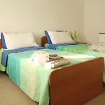 Majestade לינה וארוחת בוקר 3*