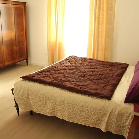 Majestade 3* Cagliari