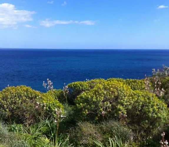 ベッド・アンド・ブレックファスト Majestade 3*