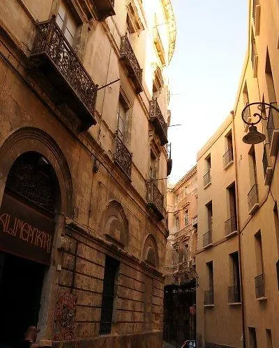 Majestade ベッド・アンド・ブレックファスト